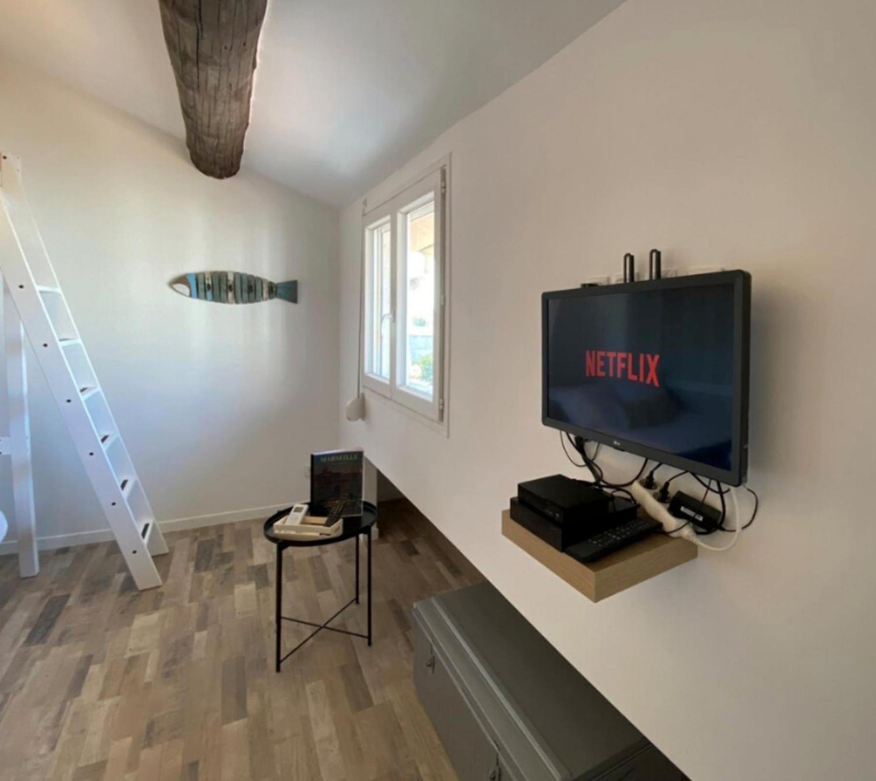 Appartamento L'Escapade Marseillaise By Anderslocation -Wifi-Netflix Marsiglia Esterno foto